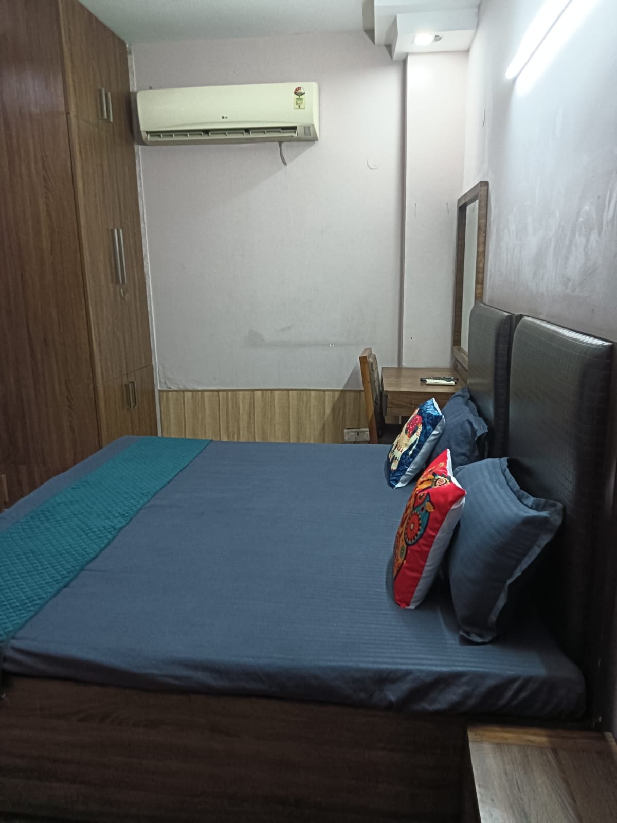 Studio Serviced Apartment