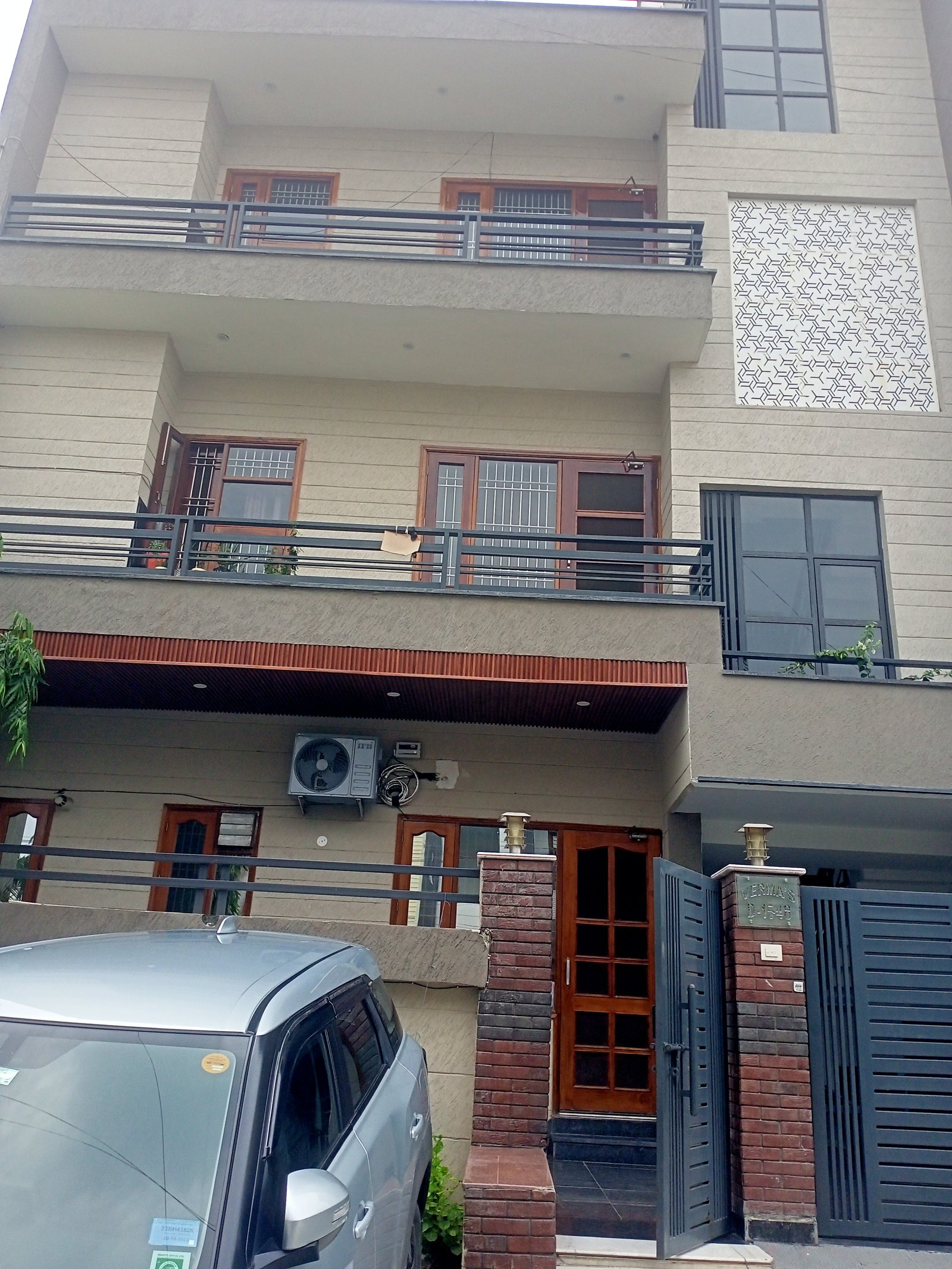 Floor  for Rent 3 BHK