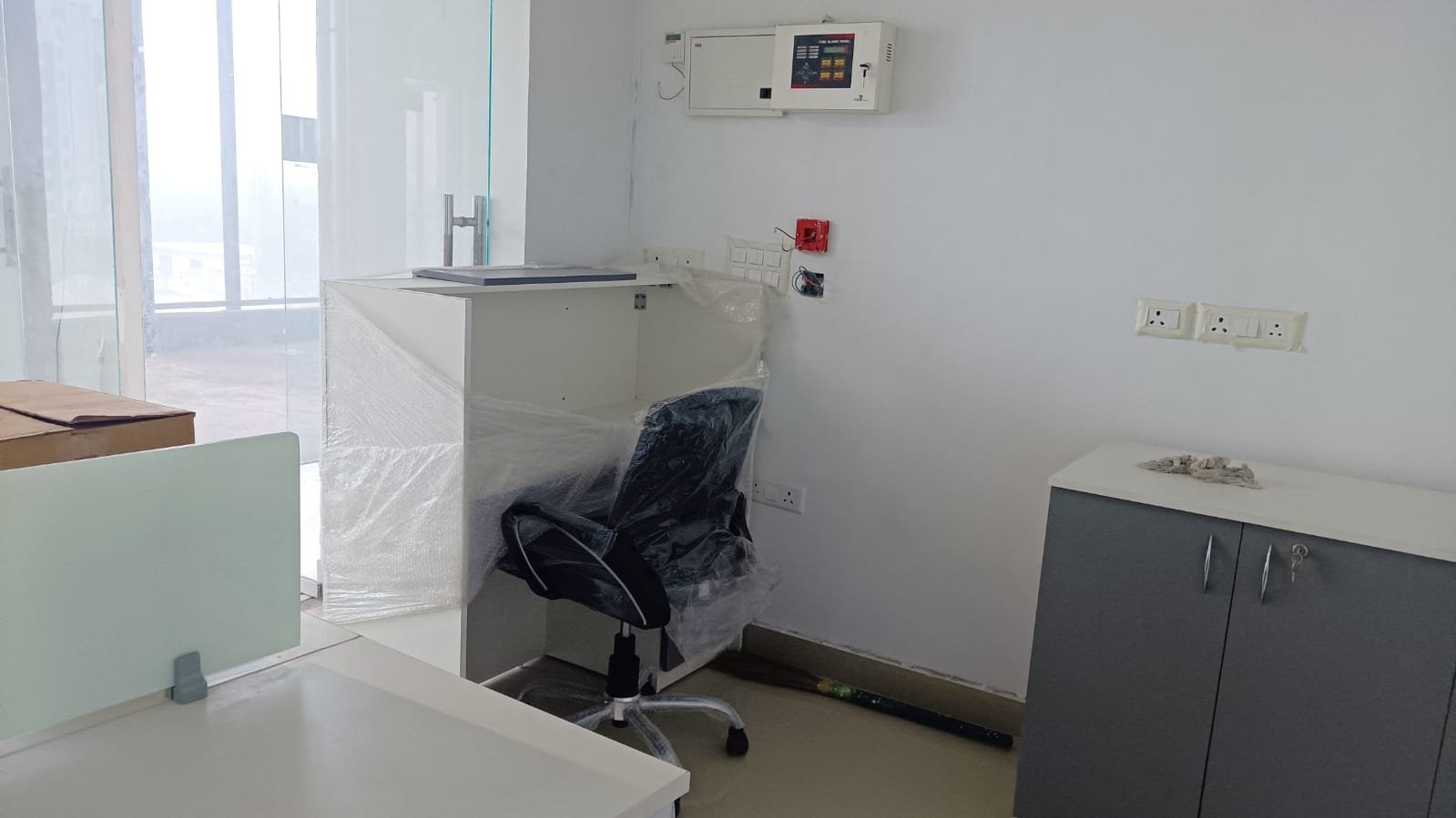 Fully furnished Office space available for rent