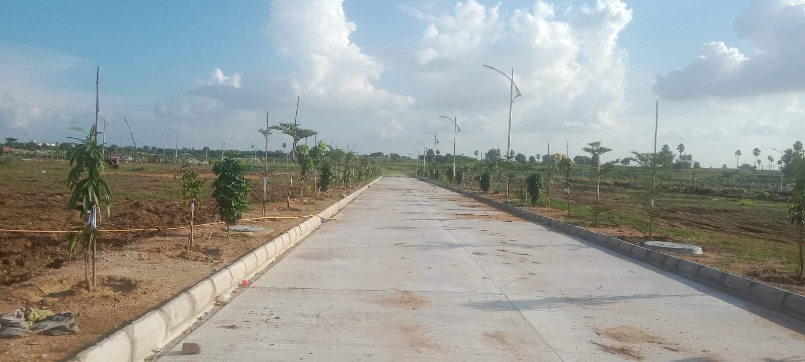 Open plots at gollur- muchintal shamshabad banglore highway